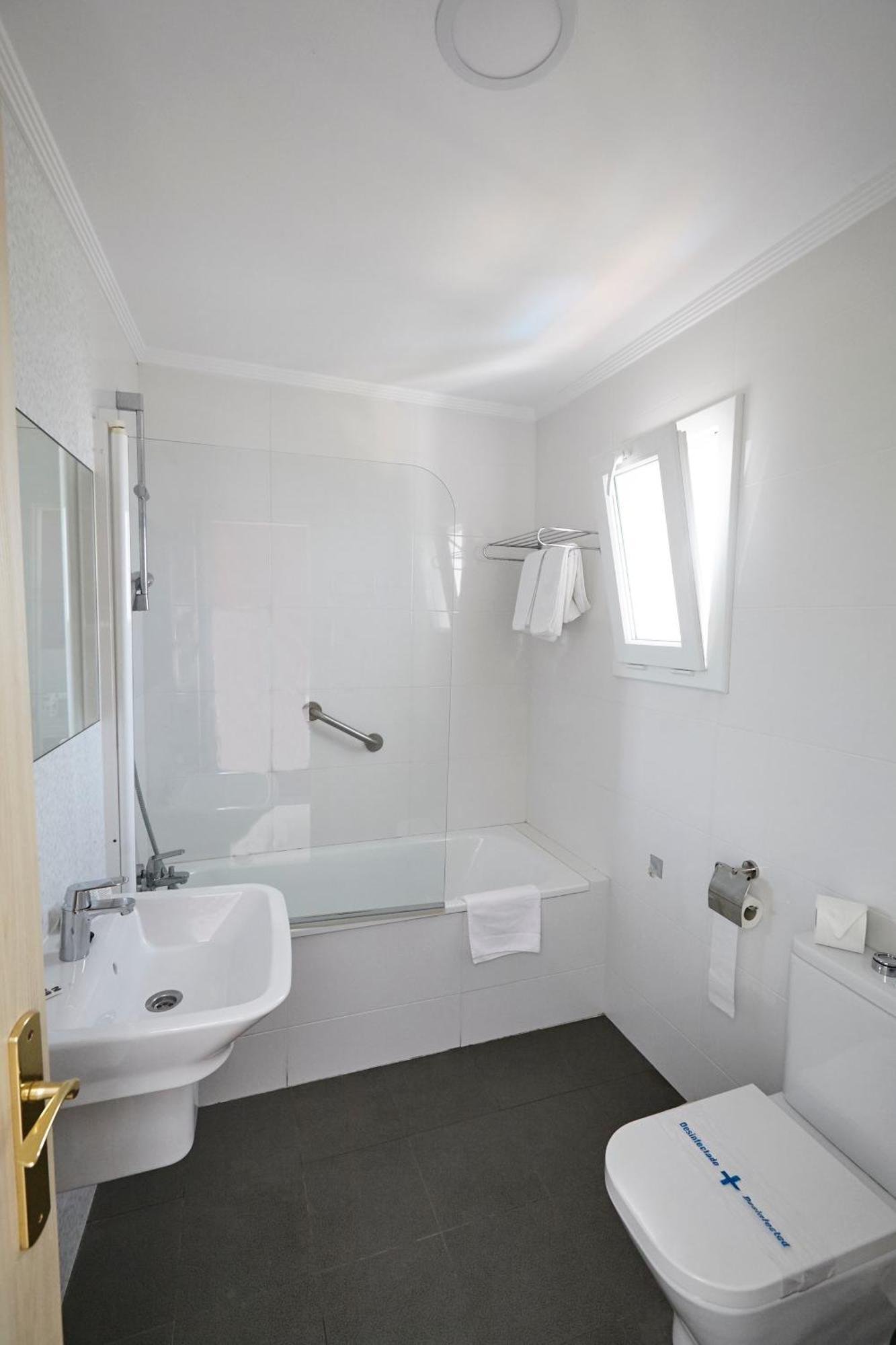 Double or Twin Room Terrace,1602952210:JPEG