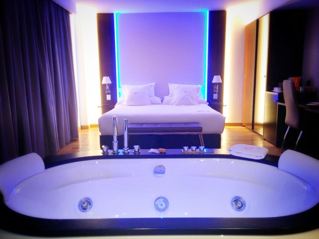Superior Double Room Hot Tub Terrace,143335258:JPEG